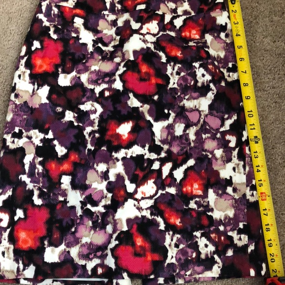 Ann Taylor pencil skirt - Picture 7 of 8